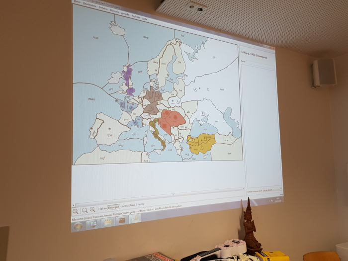 Diplomacy auf Beamer