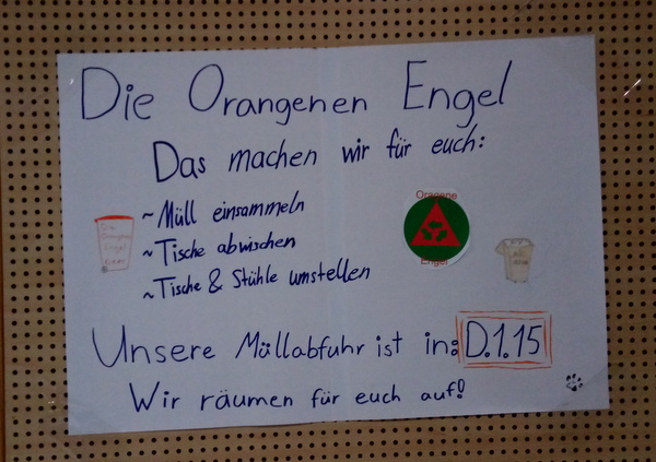 Hinweisschild Müllentsorger